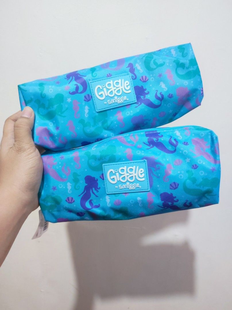 Smiggle pencil case (Category: Stationery & School Supplies) located in Manila. Submitted by jane.wlcn (Listing ID 1262453717, Image 1). Description: Smiggle Pencil case (2pcs - 350 each) 💵 Mode of Payment: Gcash, BDO 🏍️ Mode of Delivery: Lalamove, Grab (shipping fee shouldered by the buyer).