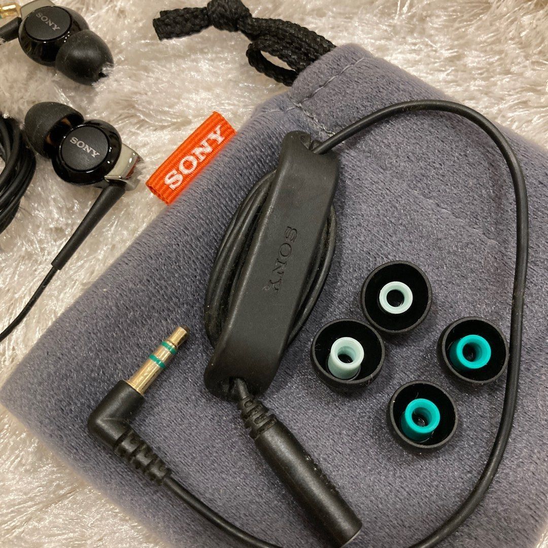 Sony earphones hotsell 3.5 mm jack