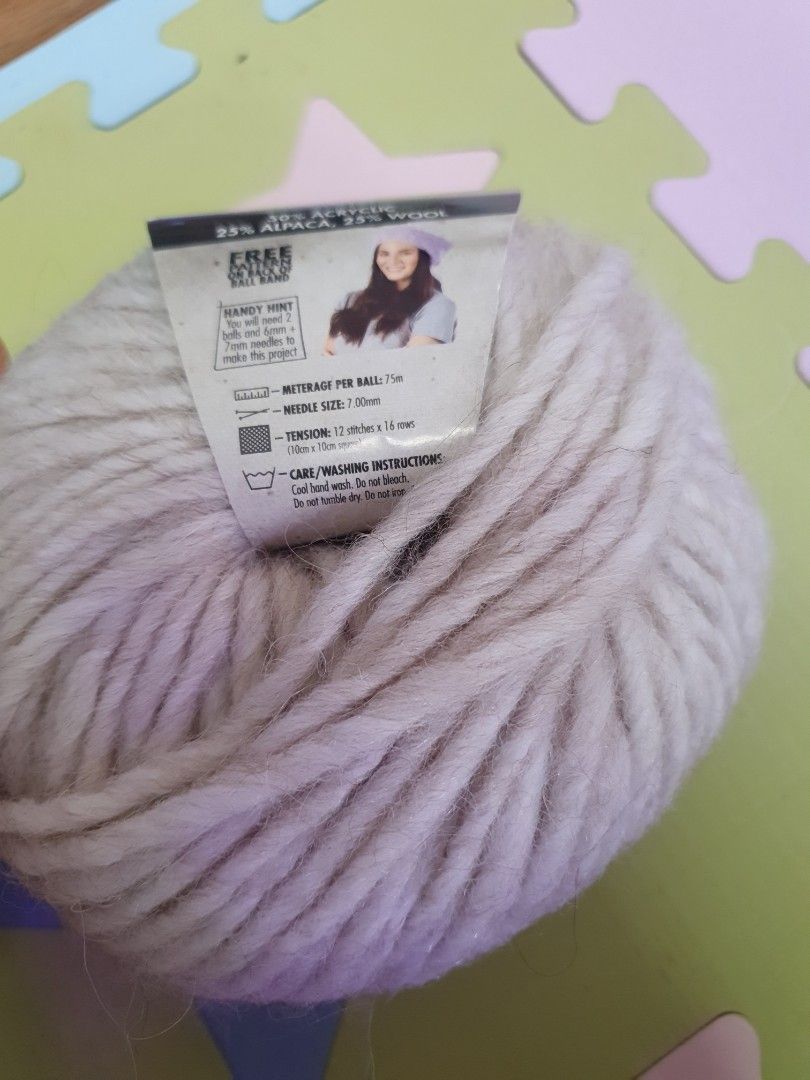 Spotlight alpaca wool acrylic yarn