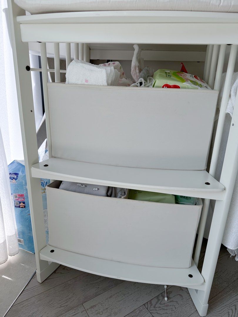 Stokke change table cover clearance