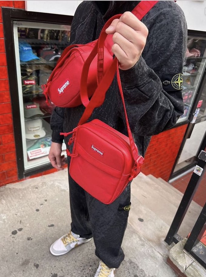 Supreme 23FW Leather Waist Bag RED | camillevieraservices.com