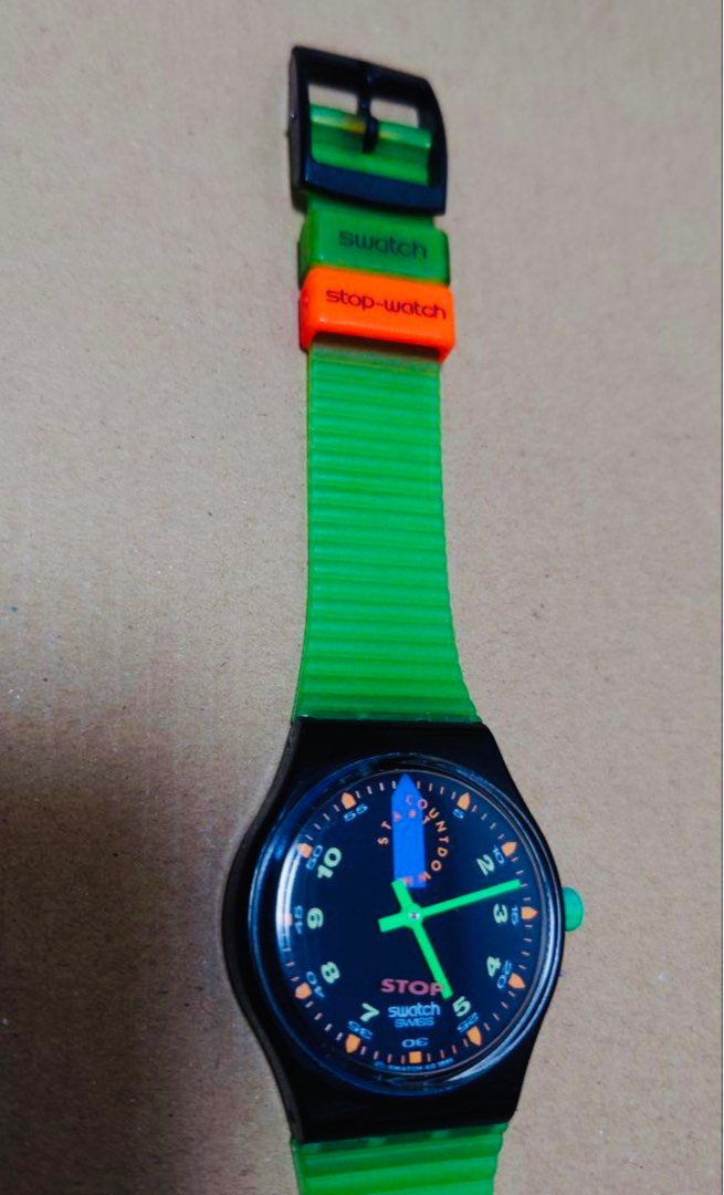 Swatch stop watch, Fesyen Pria, Jam Tangan di Carousell