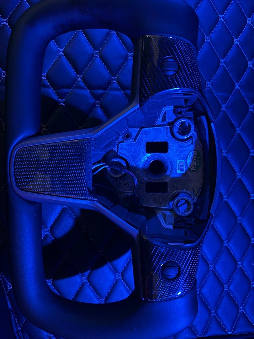 Tesla Yoke steering wheel, Car Accessories, Accessories on Carousell