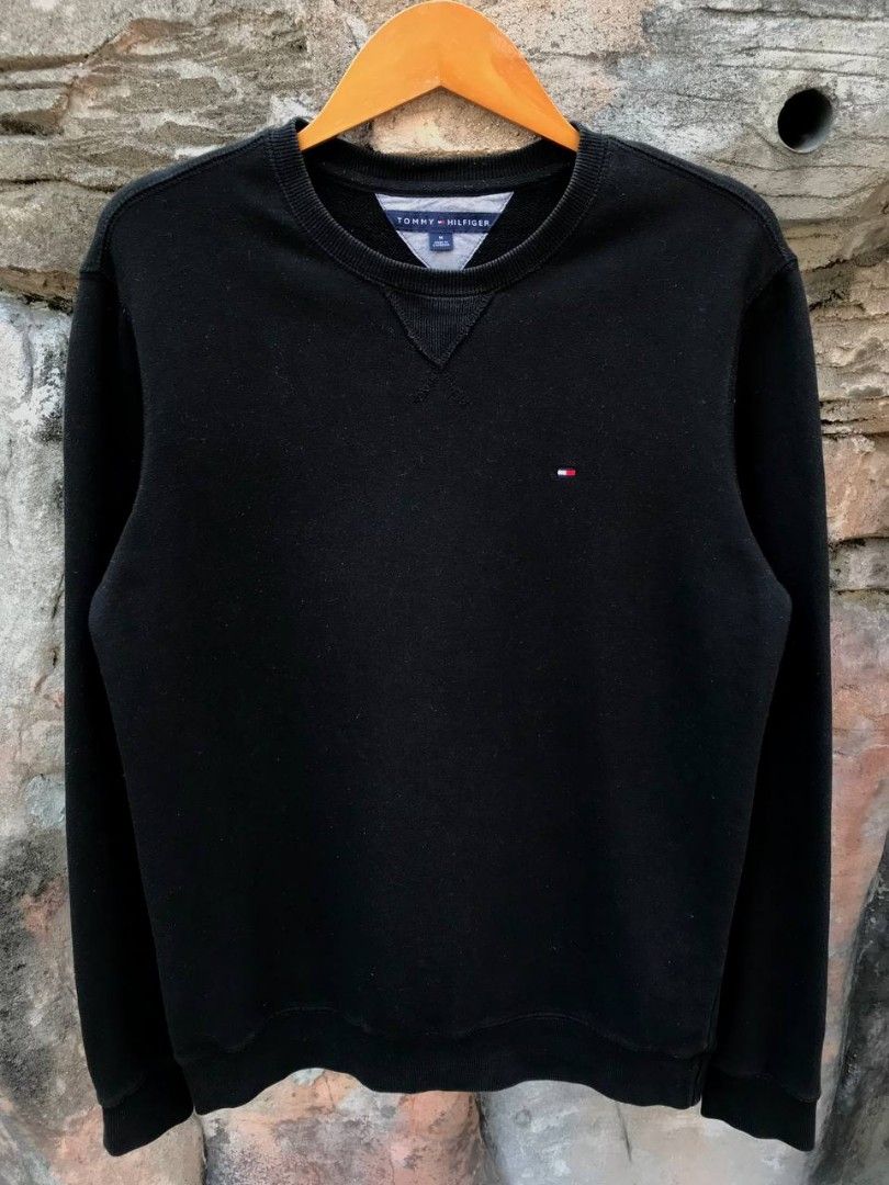 Tommy Hilfiger Men s Basic Crewneck Sweater Black Size M