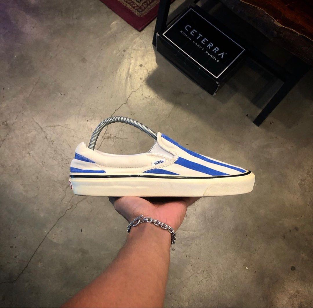 Vans anaheim style 98 Men s Fashion Footwear Sneakers on Carousell