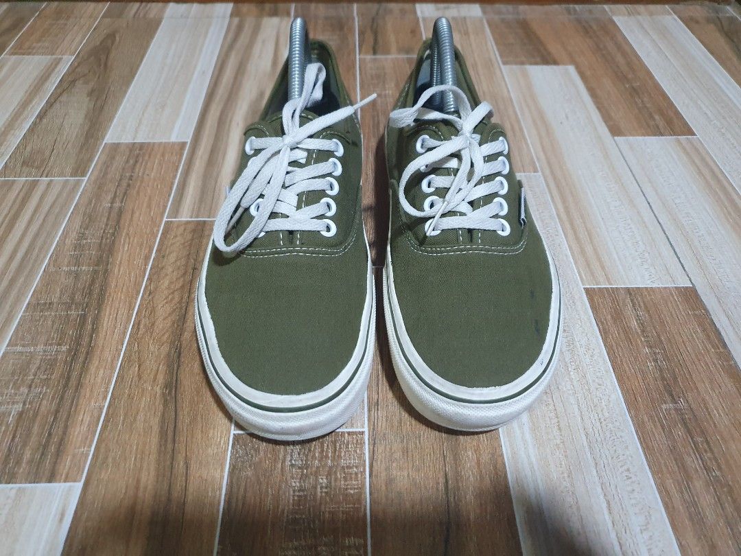 Olive green deals classic vans