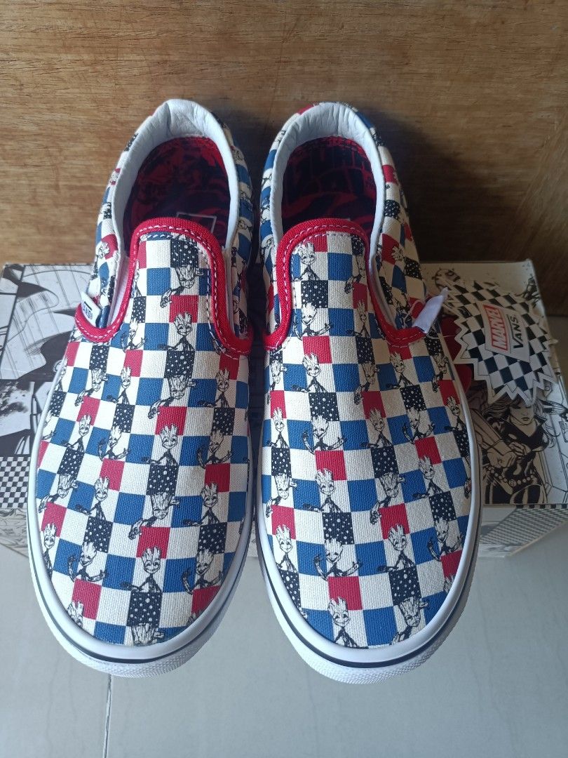 Marvel slip on best sale vans