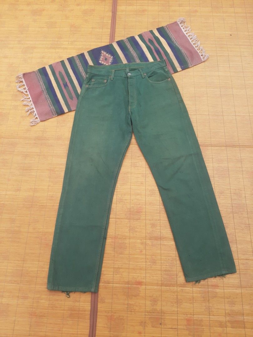 Forest green sale levis
