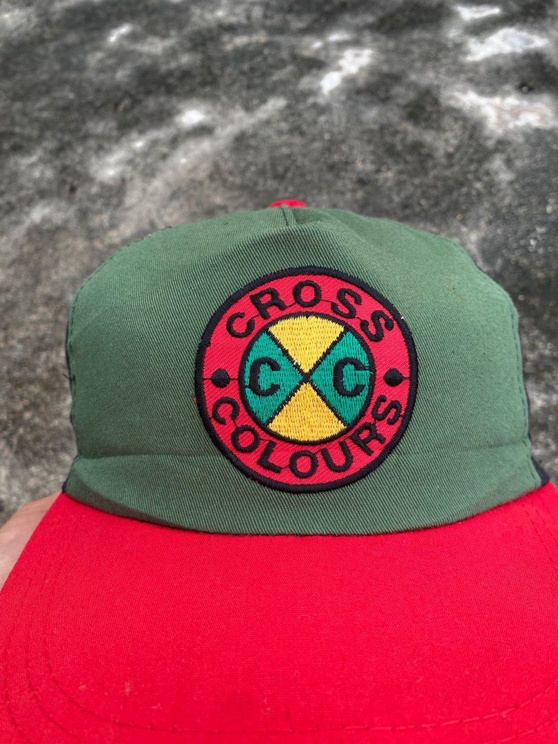 VINTAGE CROSS COLOURS CAP, Men's Fashion, Watches & Accessories, Cap & Hats on Carousell
