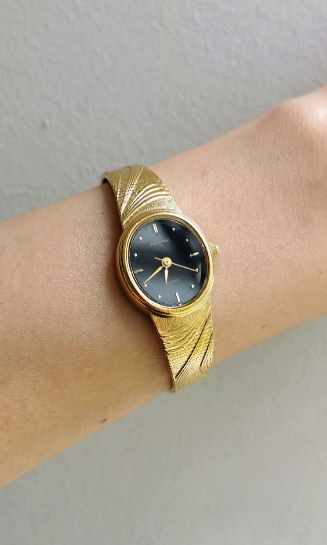 Waltham quartz watch sale value