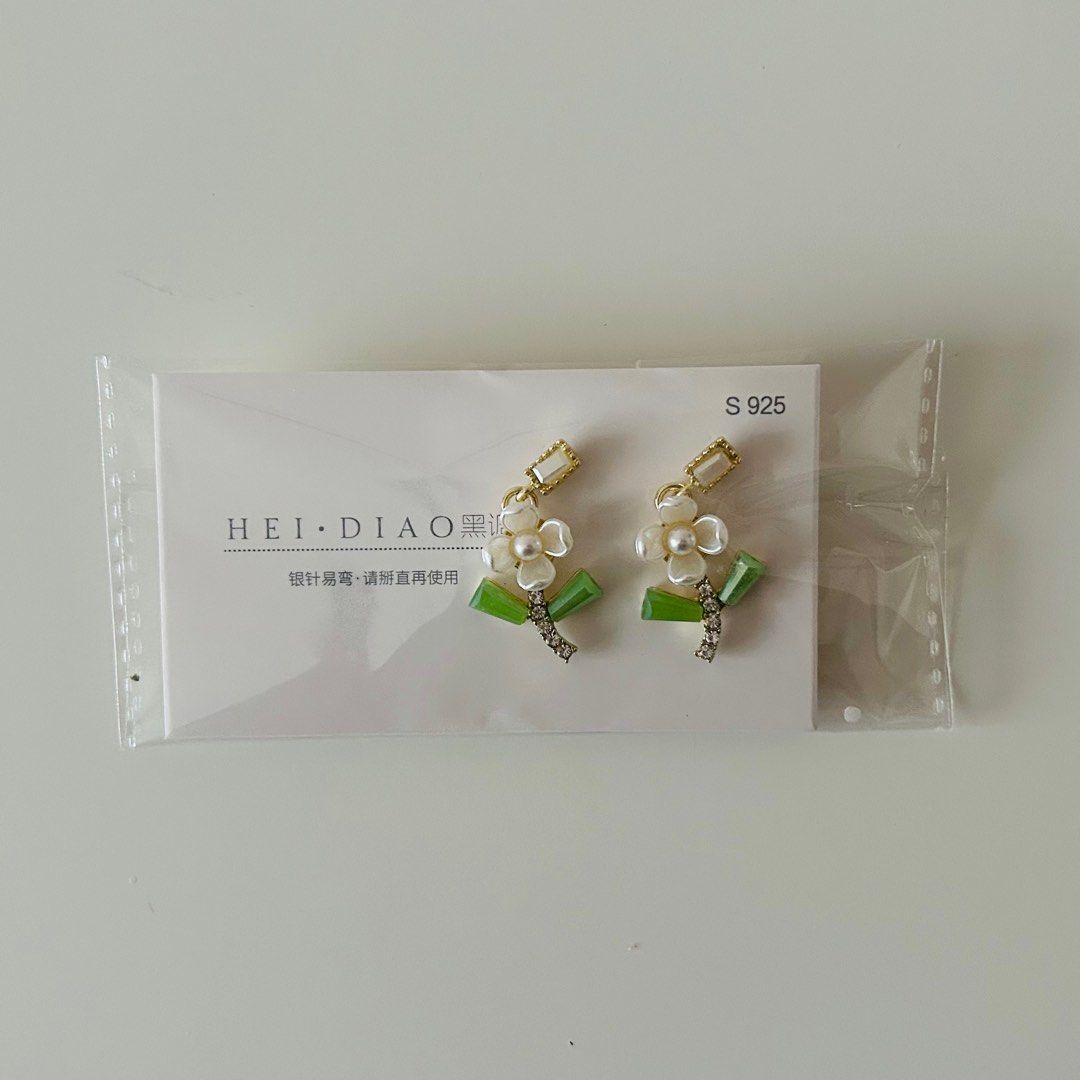 White gold clearance crystal earrings