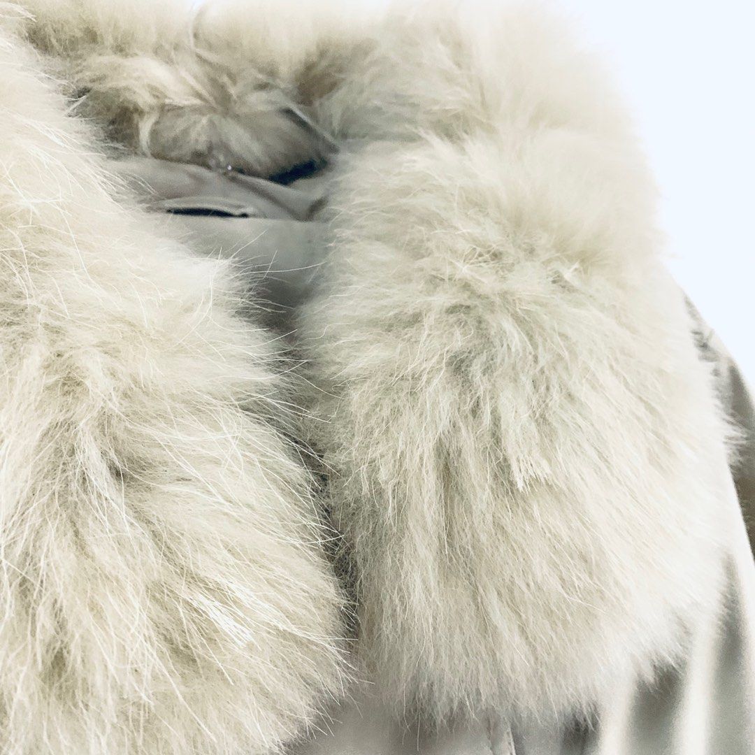 Winter Jacket Down Coat Real fur trim Women s Fashion Coats