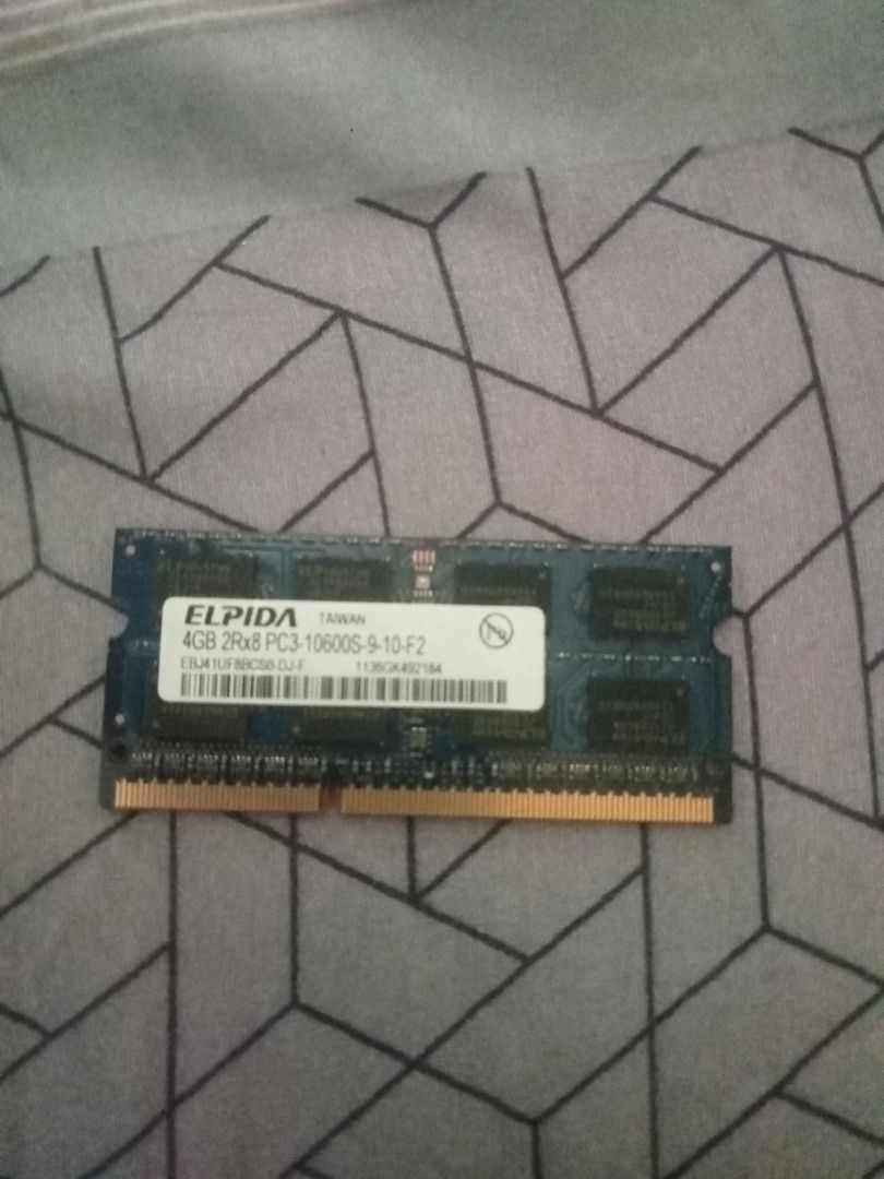 4GB 2Rx8 PC3 Ram Computers Tech Parts Accessories Other