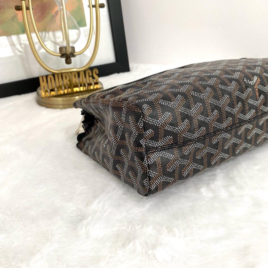 Goyard Jouvence Clutch MM, Luxury, Bags & Wallets on Carousell