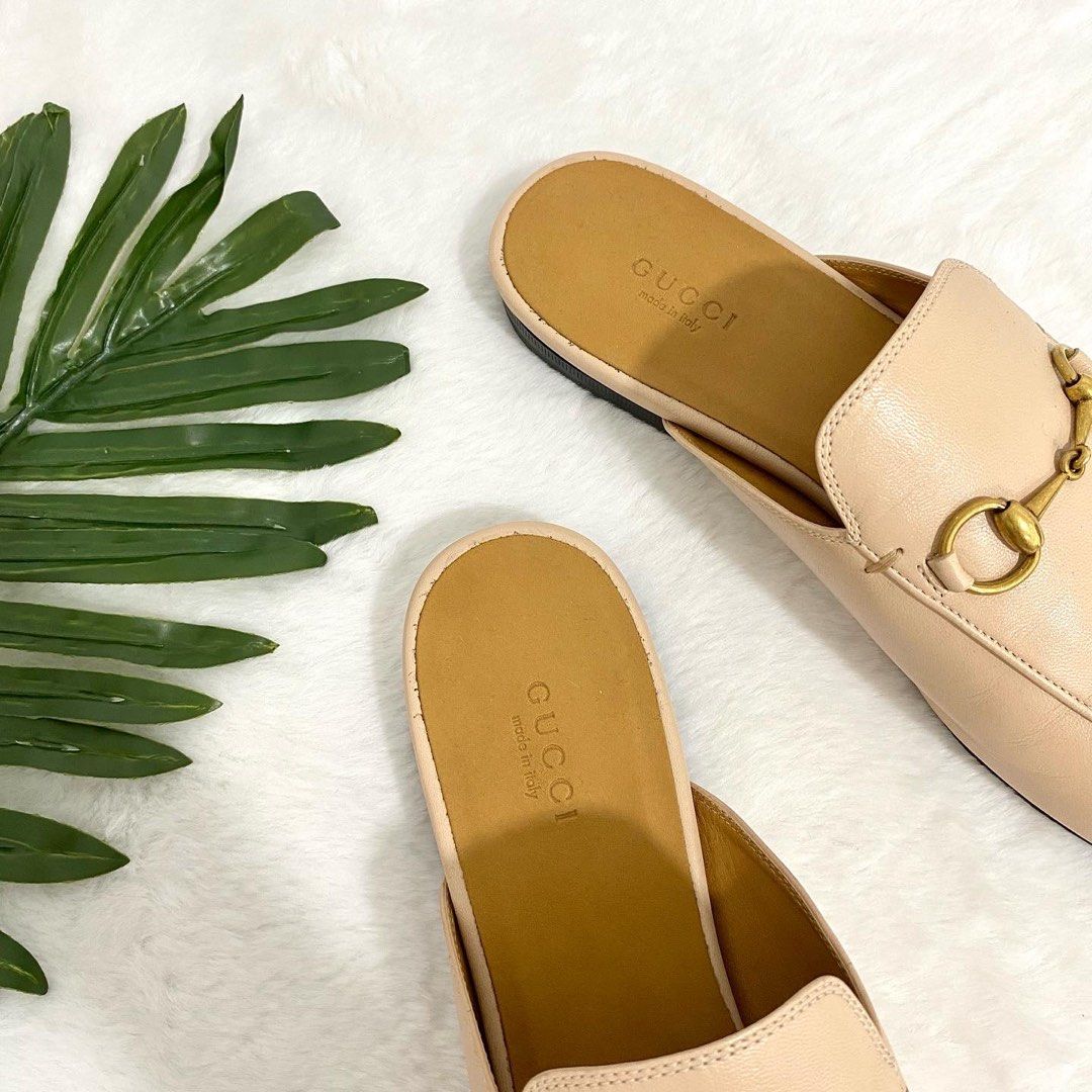 Gucci beige princetown slippers store