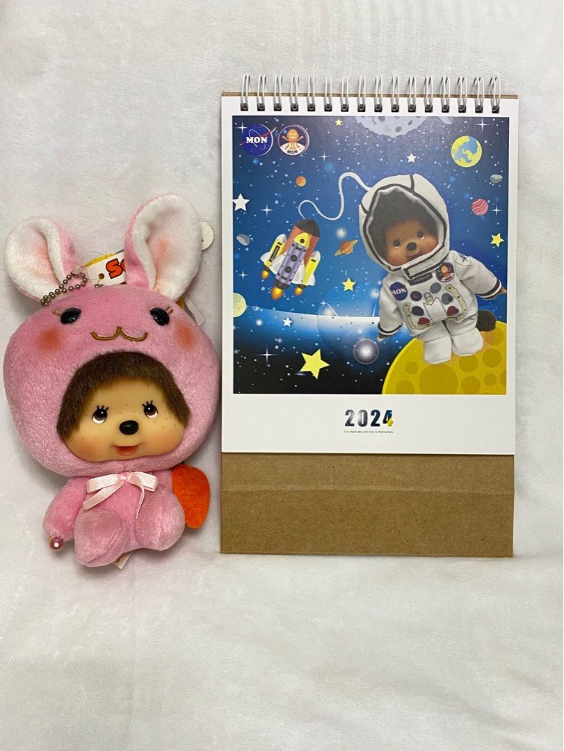 📣📣 Monchhichi 自家設計款2024坐枱月曆🤭, 興趣及遊戲, 玩具& 遊戲類