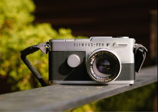 （分類：）位於 。 由 le_camera 提交（商品編號 1262513433，圖片 1）。簡介： 。