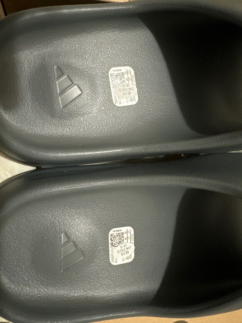 Adidas Yeezy Slide Slate grey 深灰色ID2350 brand new, 其他, 其他