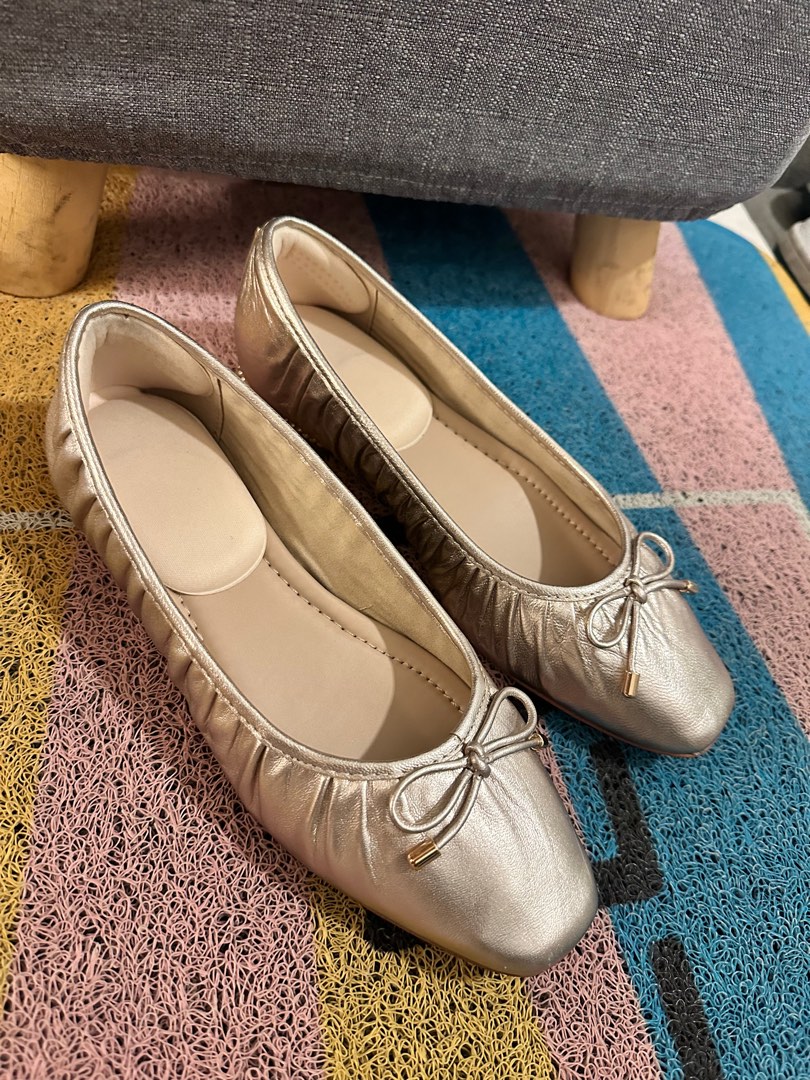 Aldo Gold Pump Ballet Flats Women s Fashion Footwear Flats on