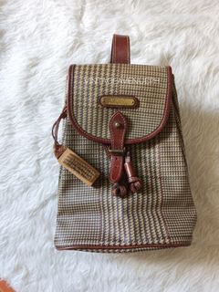 Original Vintage Burberry Bag, Luxury, Bags & Wallets on Carousell