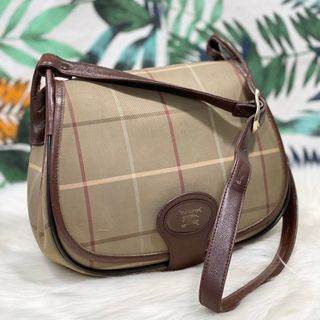 Vintage Burberry Bag ORIGINAL Burberrys of London, Luxury, Bags & Wallets  on Carousell