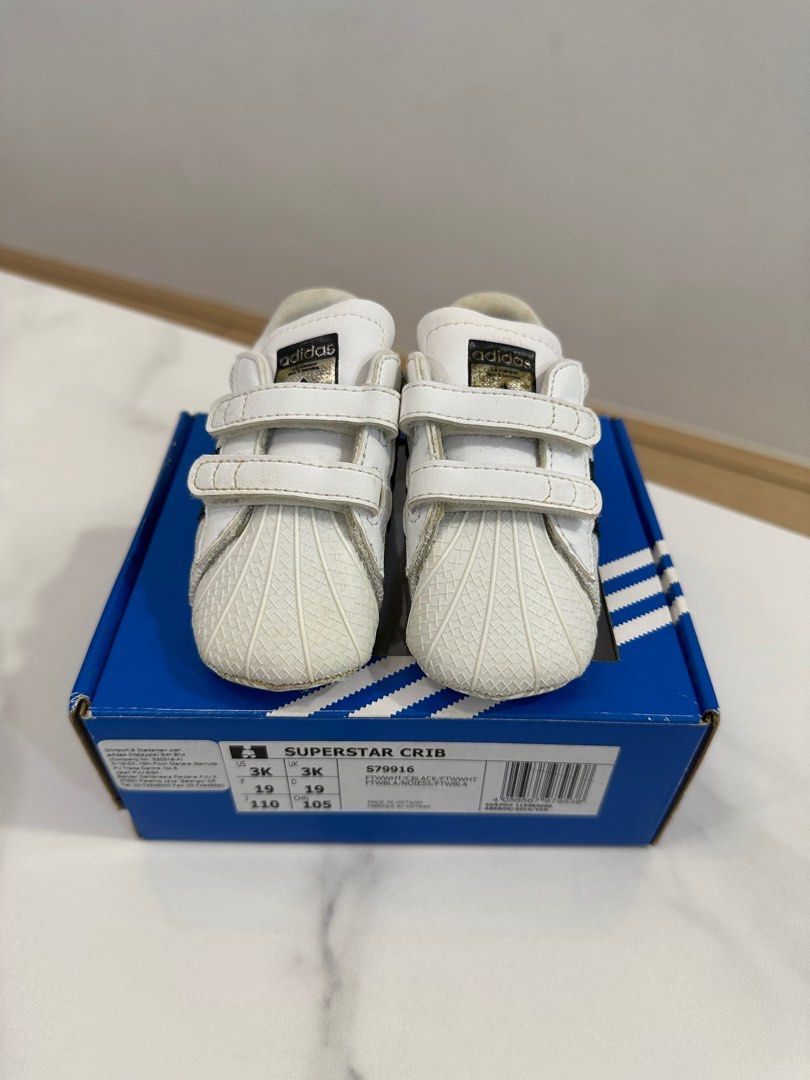 Adidas originals deals superstar crib infant
