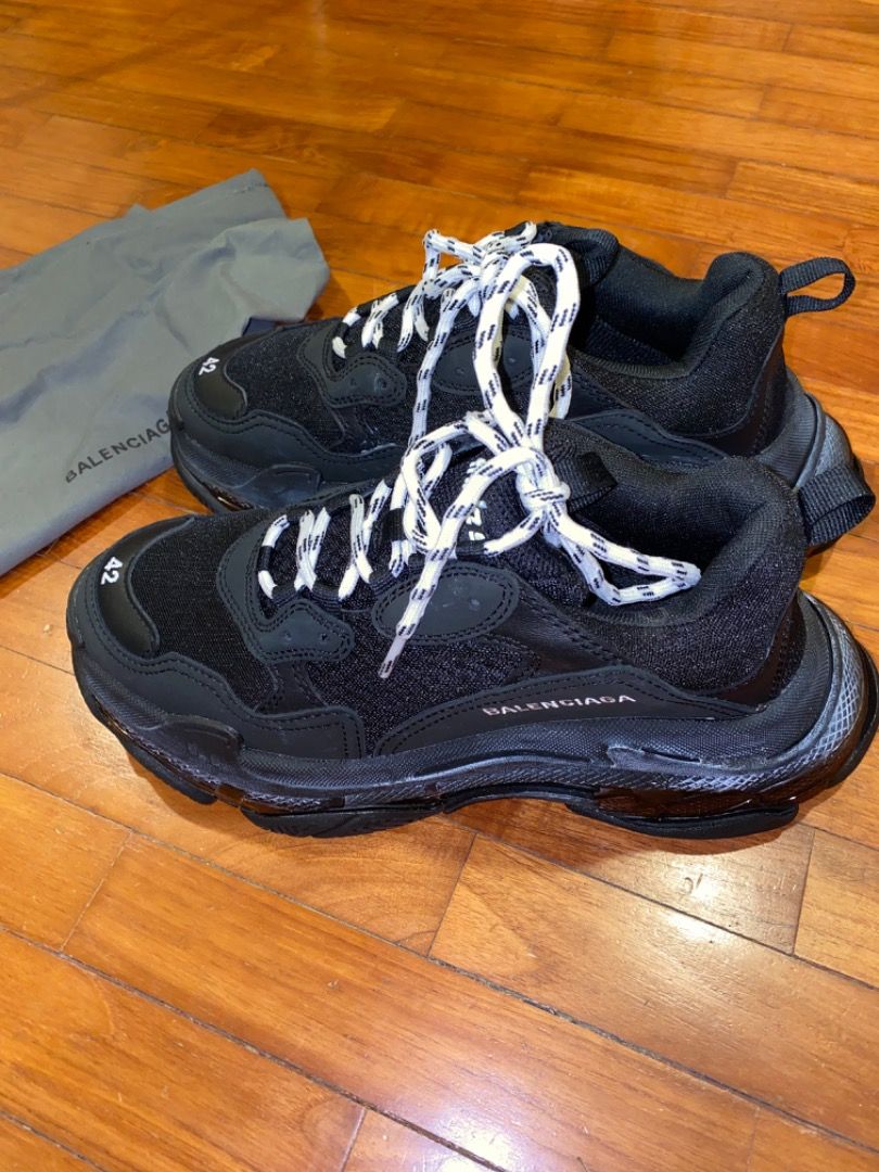 Balenciga triple S balenciaga oversized sneaker balenciaga shoe