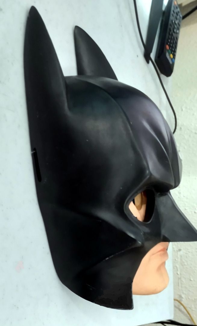 Batman mask cowl (Category: Western Merchandise) located in Quezon City. Submitted by niteroi (Listing ID 1262522323, Image 3). Description: Batman cowl mask Material: made of thick, hard resin Makapal at mabigat na hard resin Not played, wore or used. Just displayed on wall With vinyl PVC inner mask included. Cubao or Proj. 4 QC..