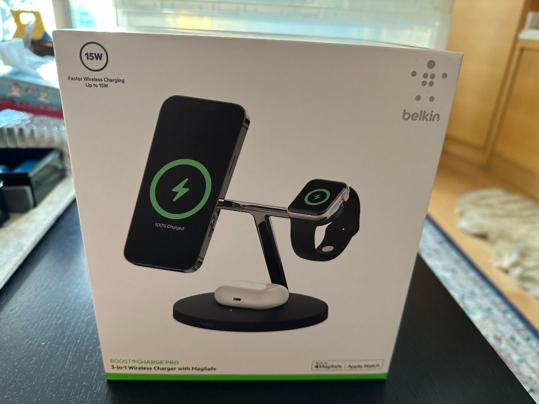 Belkin Boost Charge Pro 3-in-1 Wireless Charging Stand with