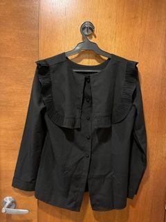 Black Peterpan Collar Longsleeved Blouse