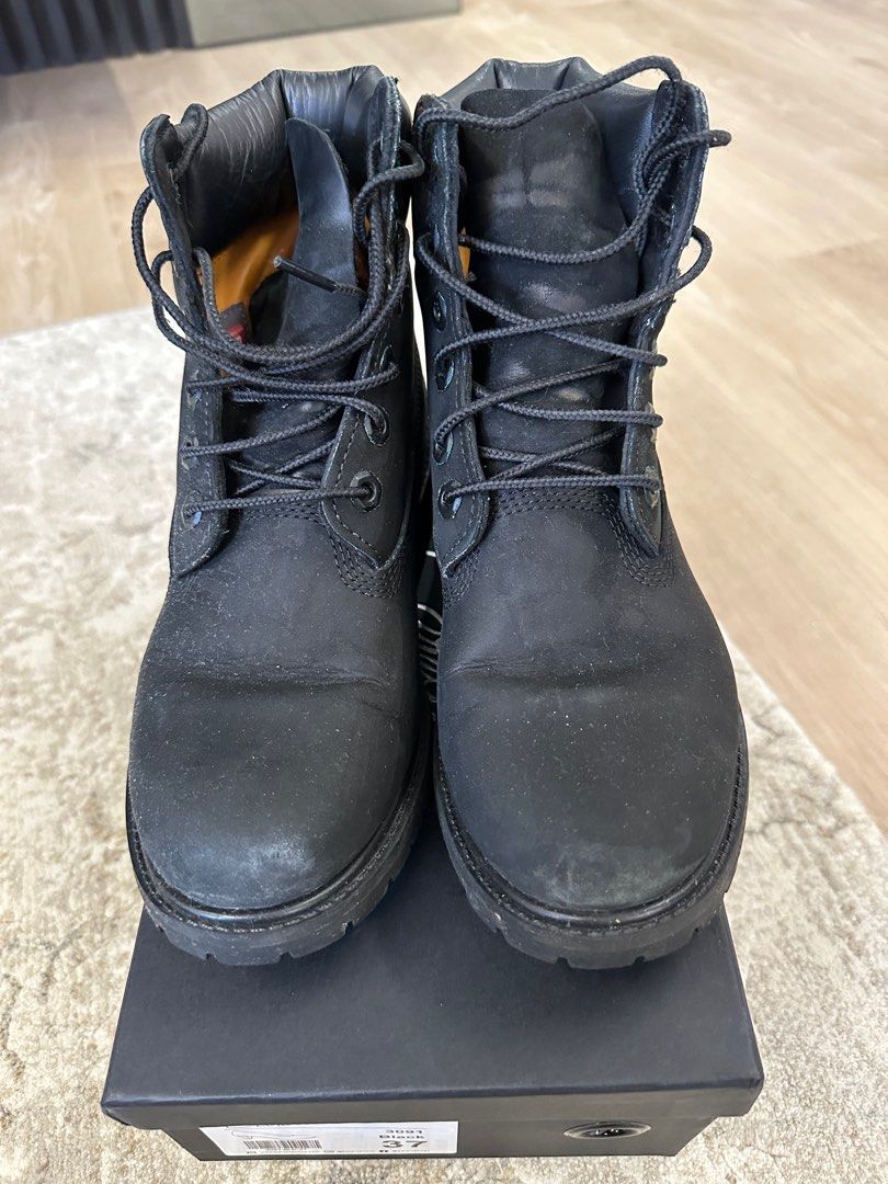 Black Timberland Boots Size 6.5 Women s Fashion Footwear Boots