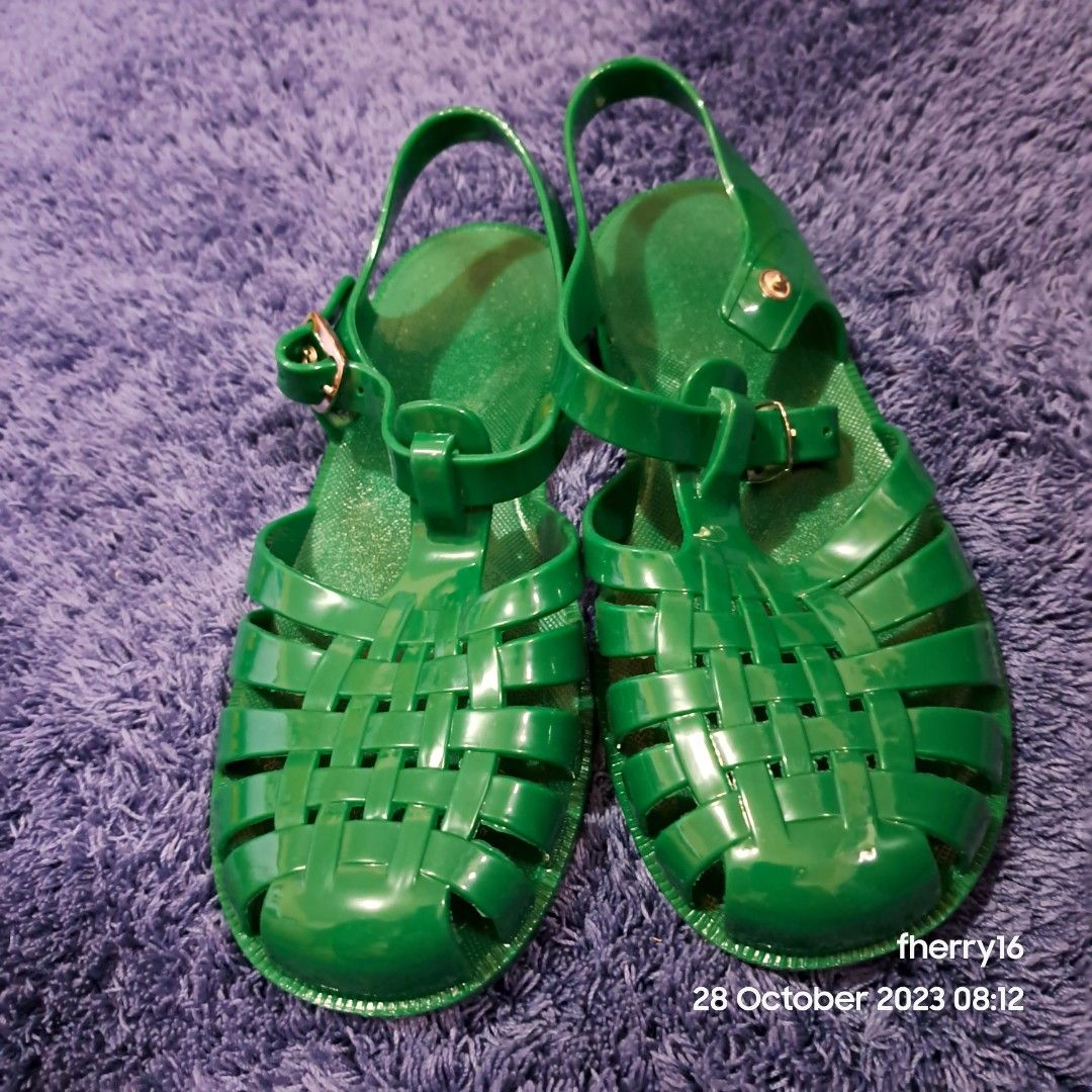 Jelly shoes best sale size 2