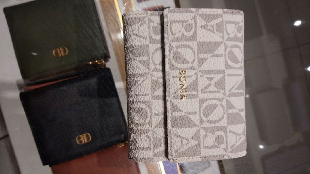 Premium Quality)Bonia_Ladies Wallet With Box