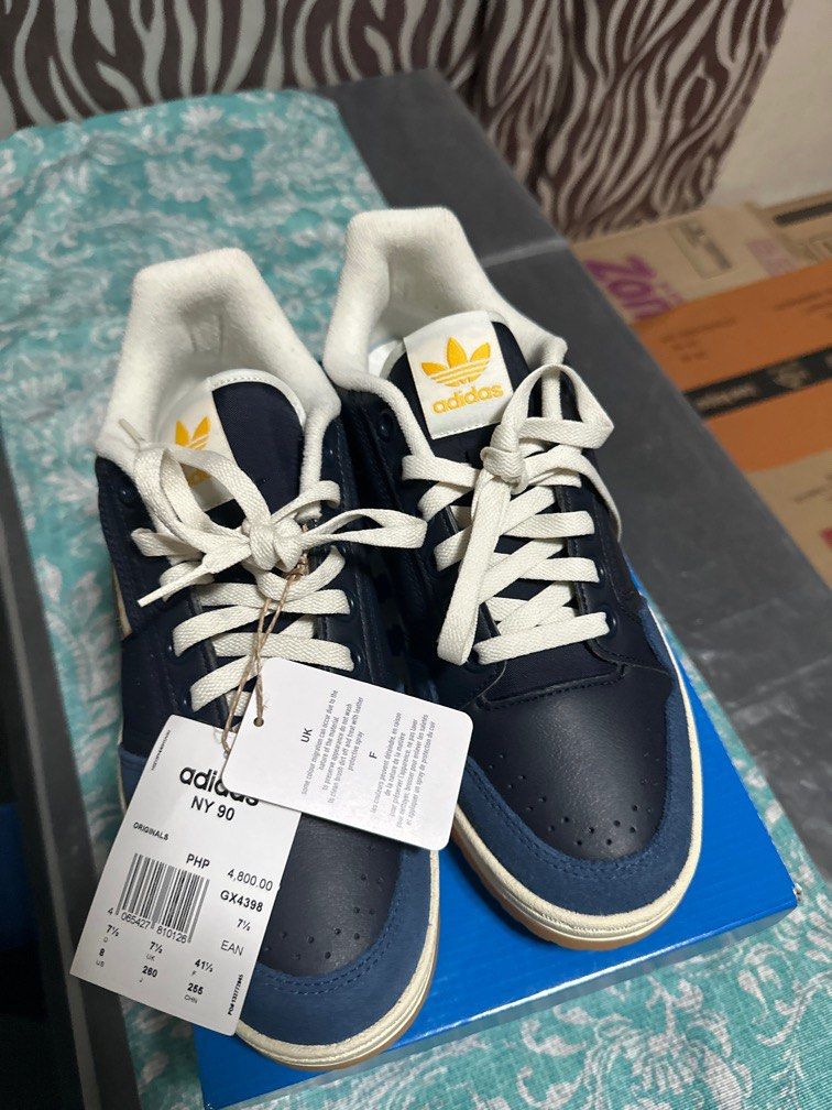 Adidas 42.5 us 90 hotsell