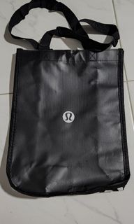 Lululemon Daily Multi-Pocket Tote Bag 20l - Big Apple Buddy