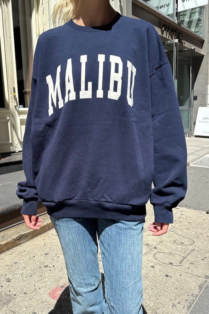 Brandy Melville Erica Malibu Sweatshirt, Women's Fashion, Tops, Longsleeves  on Carousell
