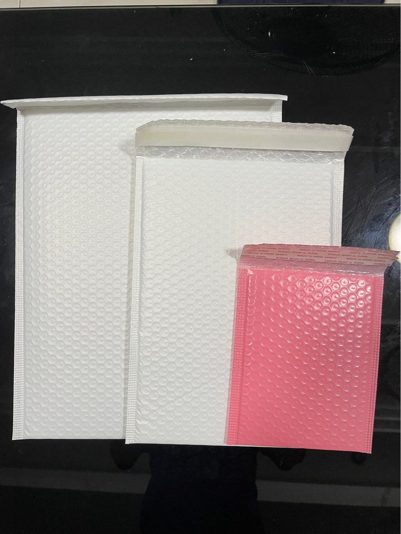 [BULK BUY] Bubble wrap envelope, Hobbies & Toys, Stationery & Craft, Other Stationery & Craft on