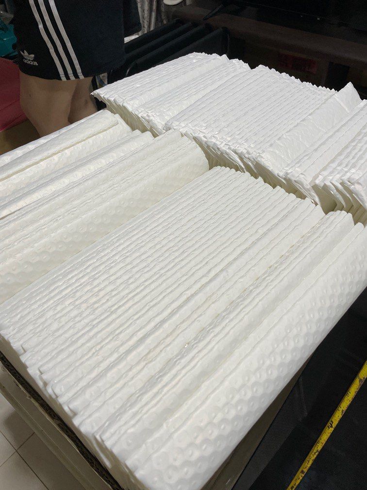 [BULK BUY] Bubble wrap envelope, Hobbies & Toys, Stationery & Craft, Other Stationery & Craft on