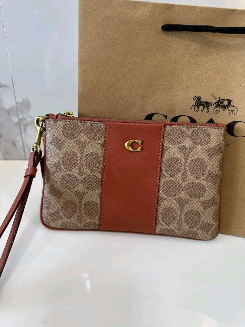 C wristlet (Category: Wallets & Card holders) located in Manila. Submitted by Bags_By_Kaye.PH (Listing ID 1262620039, Image 1). Description: .
