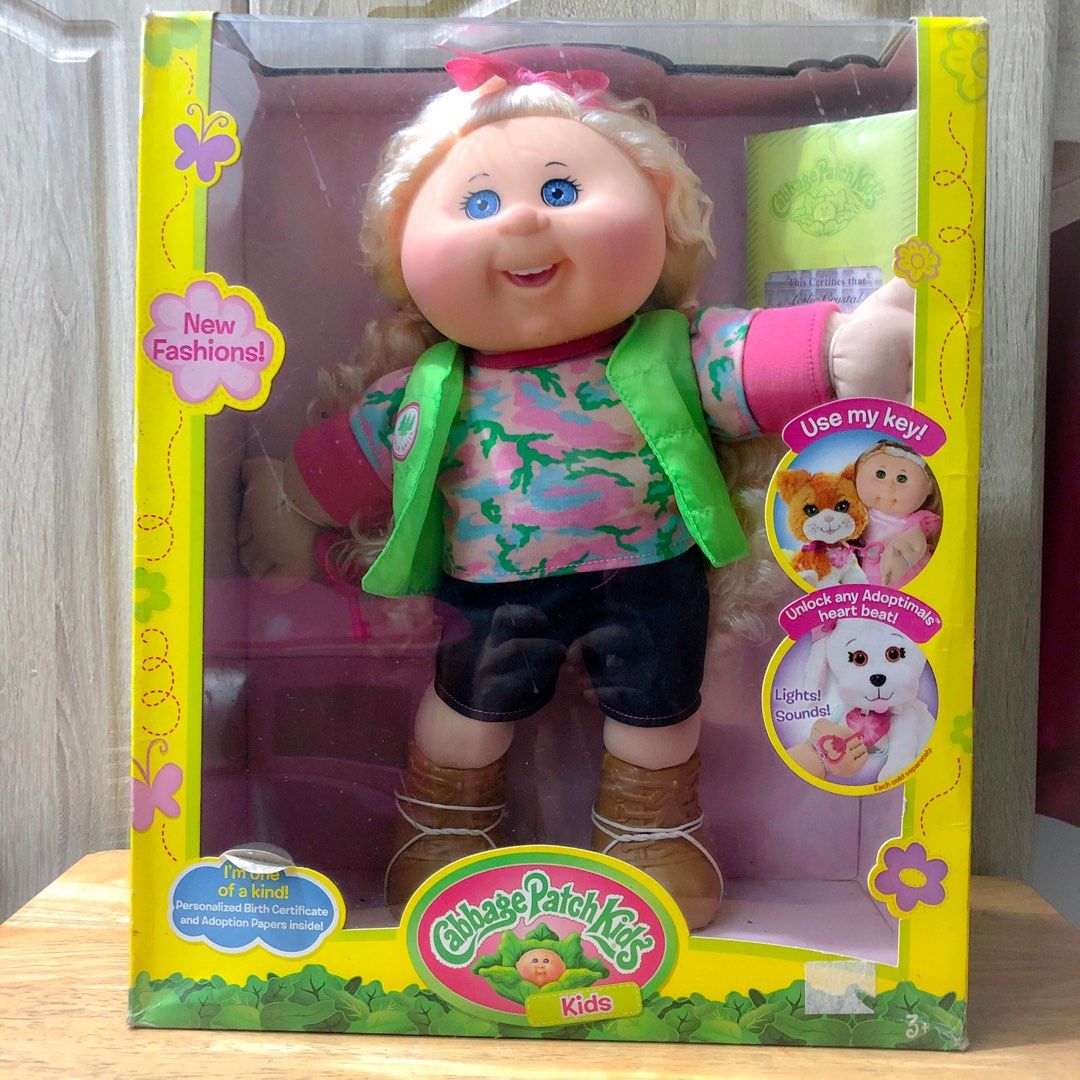 Cabbage Patch Kids (Category: Kids Toys) located in Antipolo. Submitted by lian_and_liam (Listing ID 1262511885, Image 1). Description: Brand New - sealed box Cabbage Patch Kids Doll.