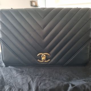 100+ affordable chanel chevron For Sale, Bags & Wallets