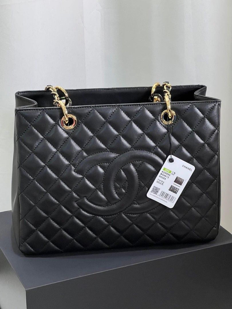 Chanel outlet gst lambskin