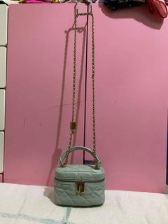 （分類：）位於 。 由 myitems35 提交（商品編號 1262535528，圖片 1）。簡介： 。