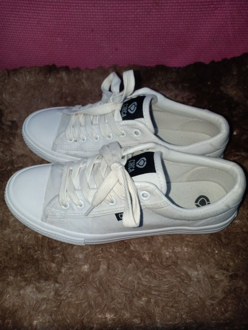 Circa footwear, Men's Fashion, Footwear, Sneakers on Carousell