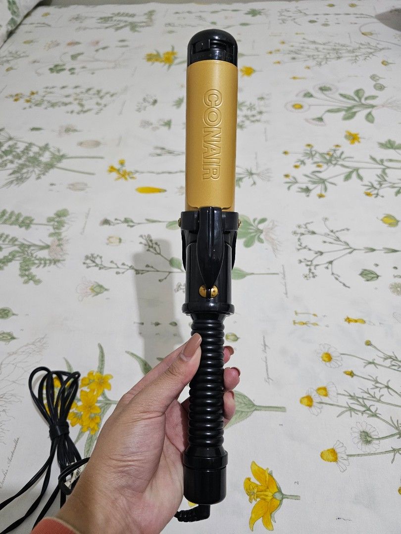 Jilbere de paris deals curling brush