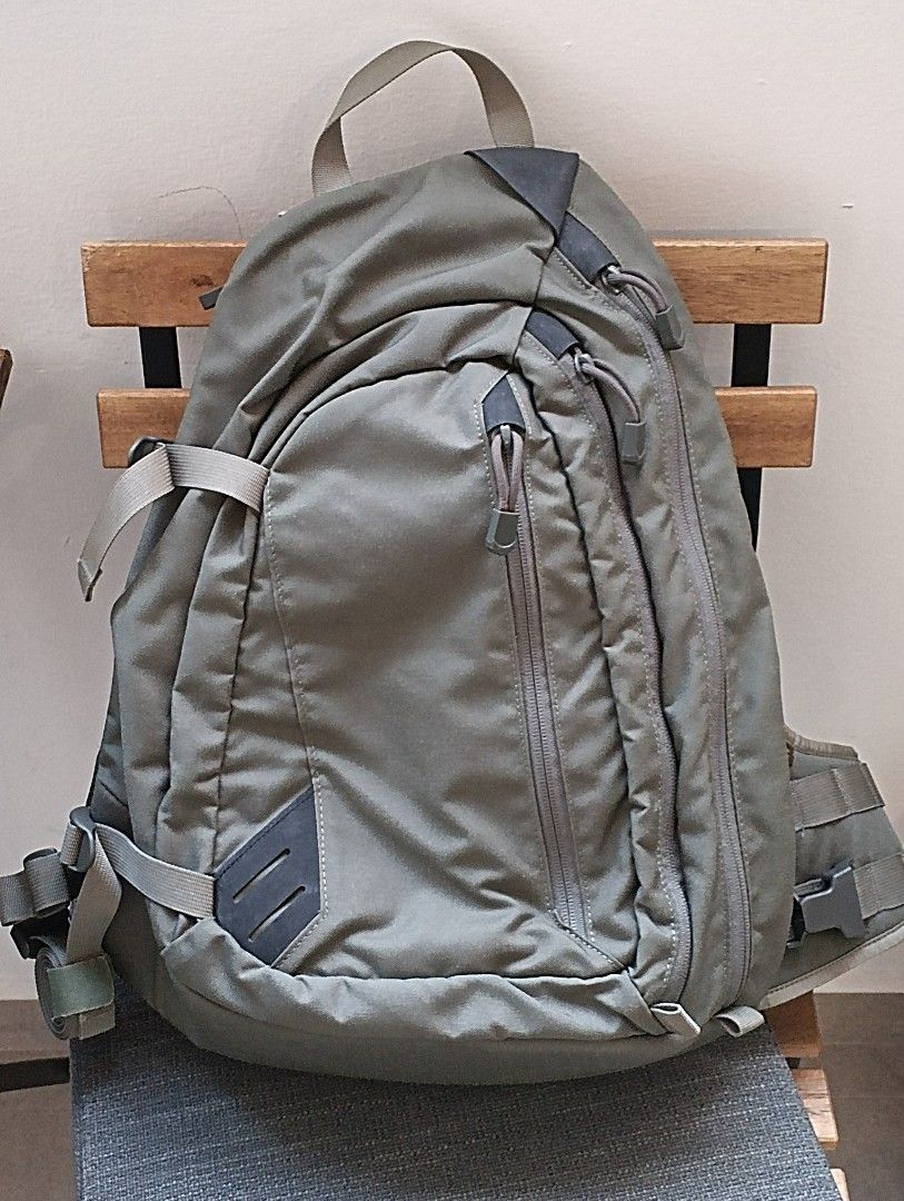 Condor sector sling bag best sale
