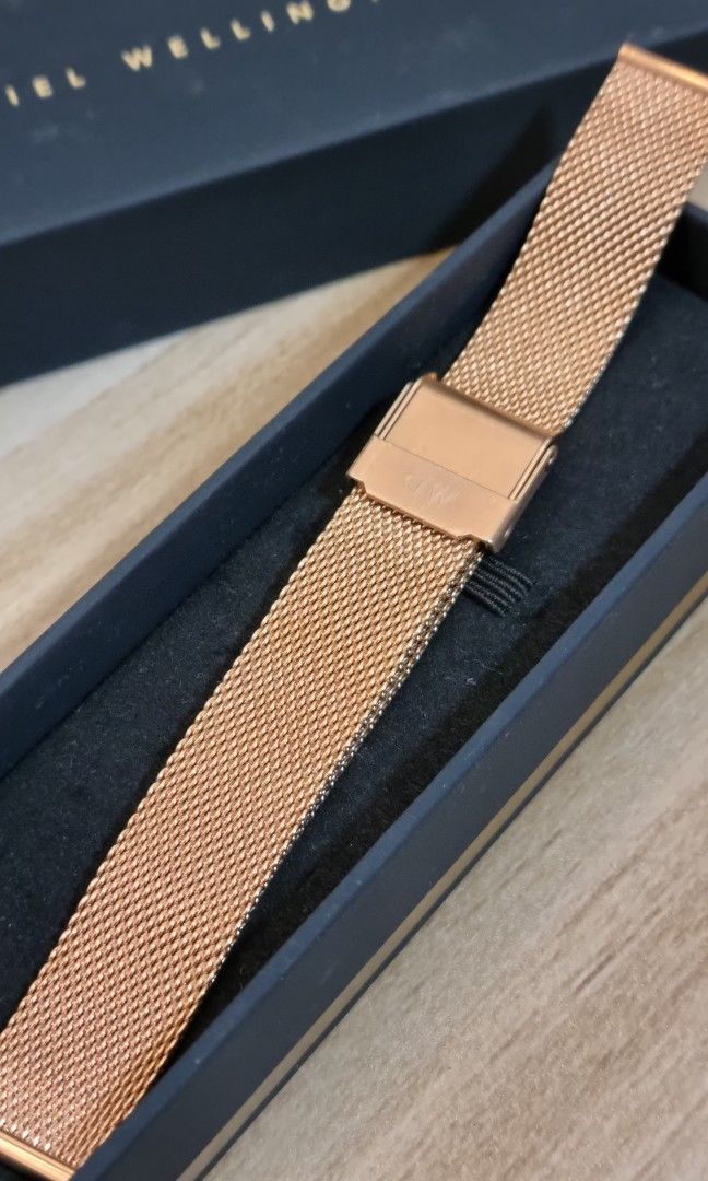 Daniel wellington discount rose gold mesh