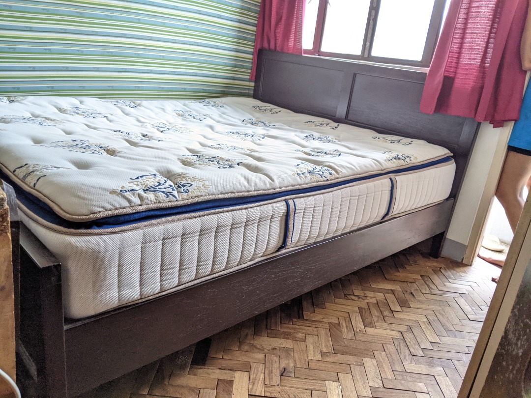 Deluxe Queen Bed, Furniture & Home Living, Furniture, Bed Frames