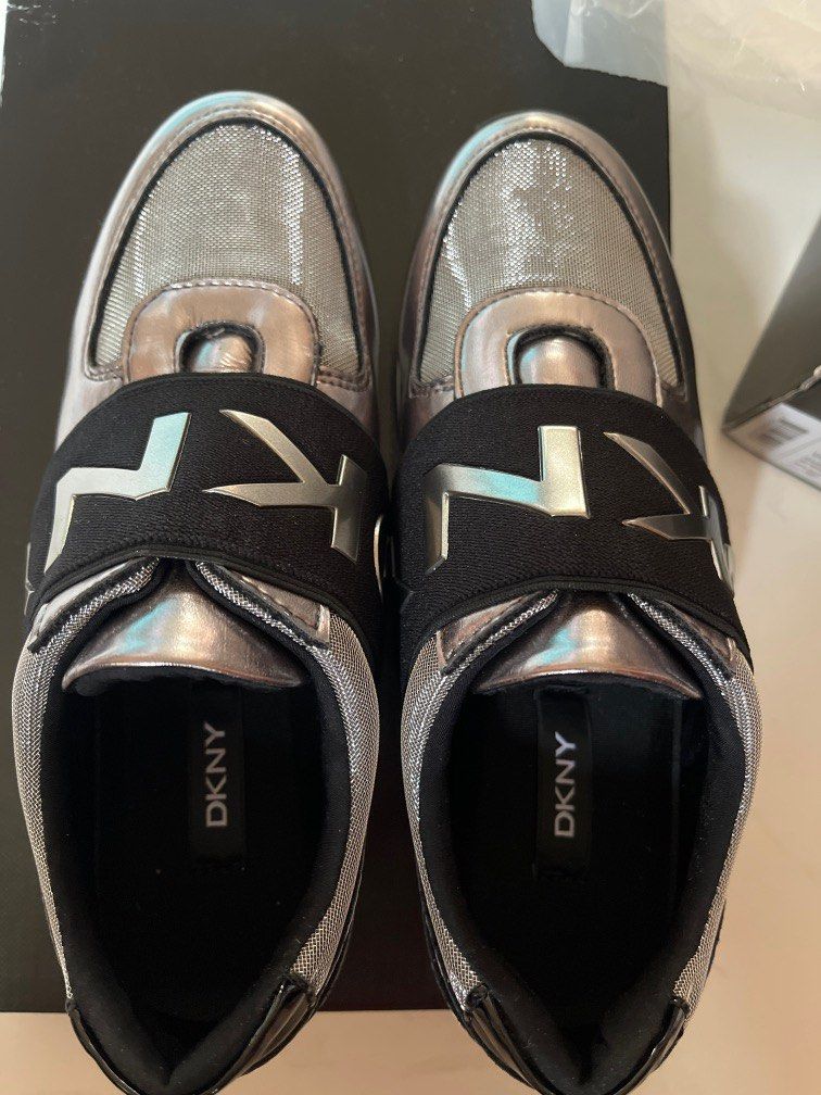 Dkny black silversneakers