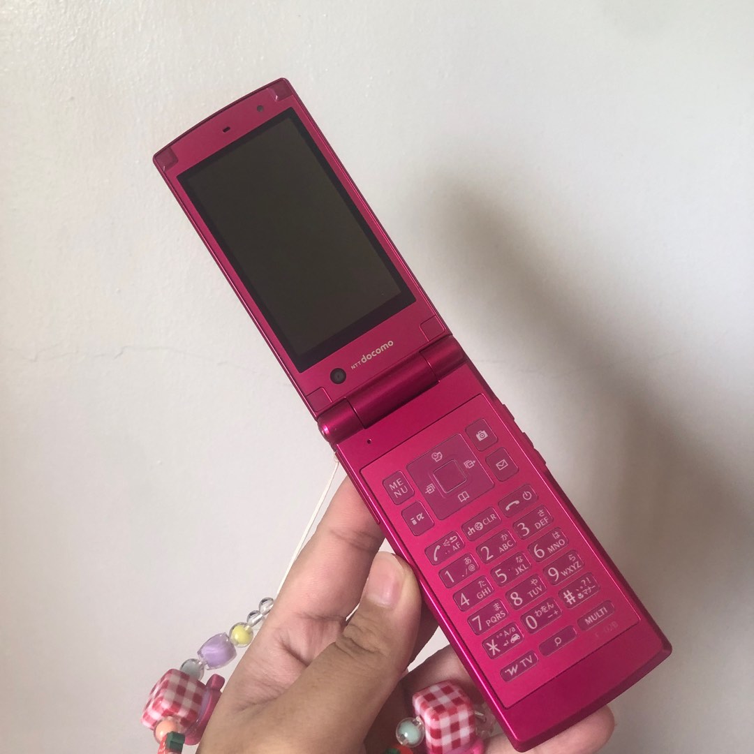 flip phone, Mobile Phones & Gadgets, Mobile Phones, Early